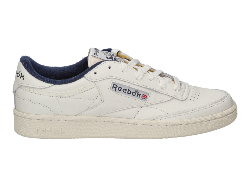 Voir le produit 'Reebok Baskets Off White' (en anglais) Reebok Baskets Off White