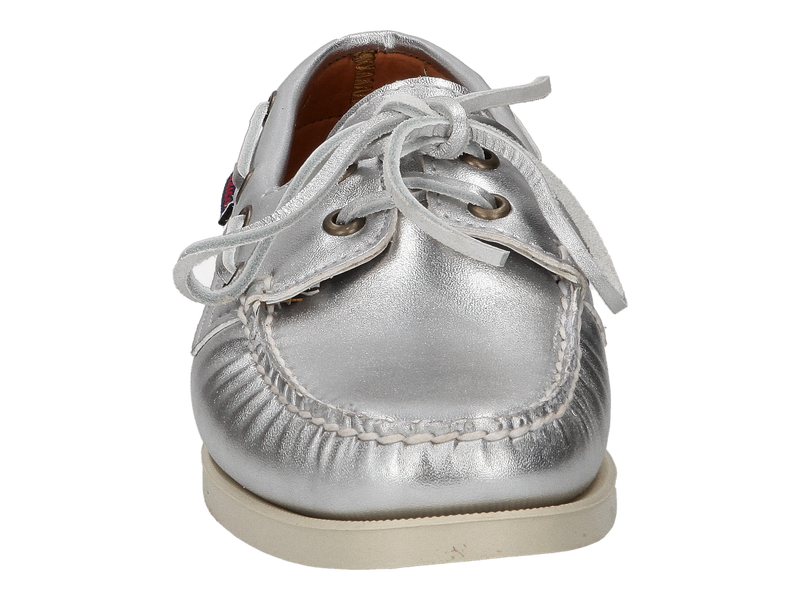 Voir le produit 'Sebago Chaussures Bateau Argent' (en anglais) Sebago Chaussures Bateau Argent
