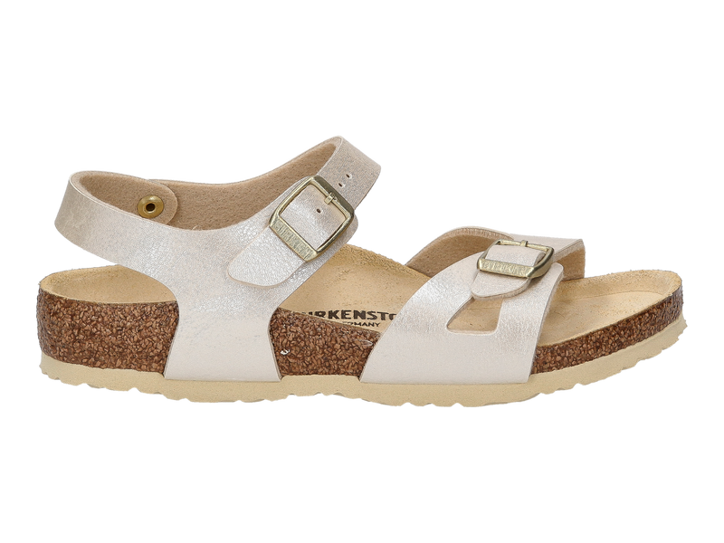 Voir le produit 'Birkenstock Sandales Off White' (en anglais) Birkenstock Sandales Off White