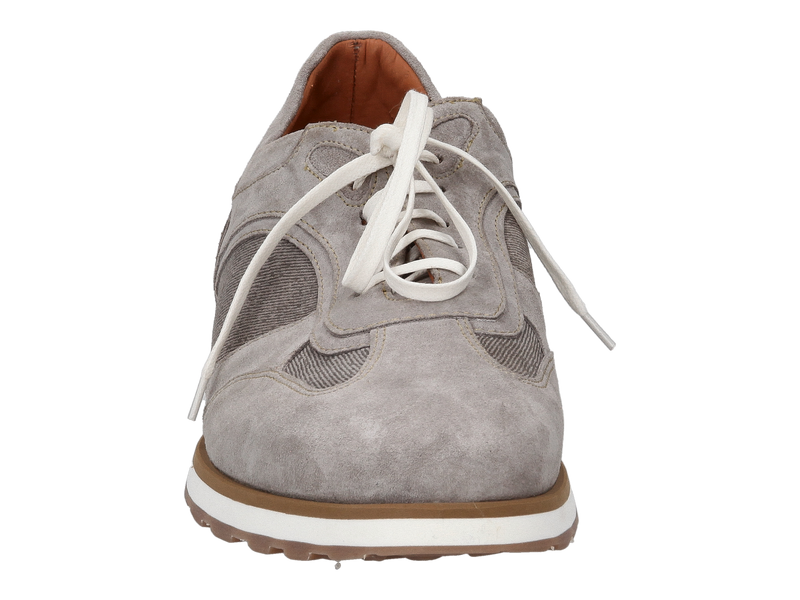 Voir le produit 'Ambiorix Baskets Gris' (en anglais) Ambiorix Baskets Gris