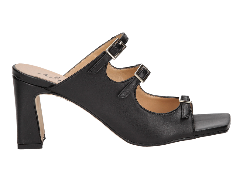 Voir le produit 'Altramarea Mules Noir' (en anglais) Altramarea Mules Noir