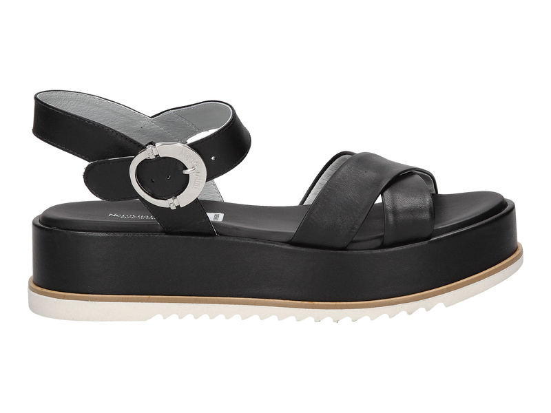 Voir le produit 'Nero Giardini Sandales Noir' (en anglais) Nero Giardini Sandales Noir