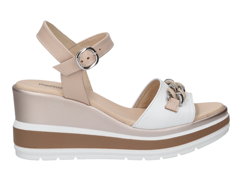 Voir le produit 'Nero Giardini Sandales Blanc' (en anglais) Nero Giardini Sandales Blanc