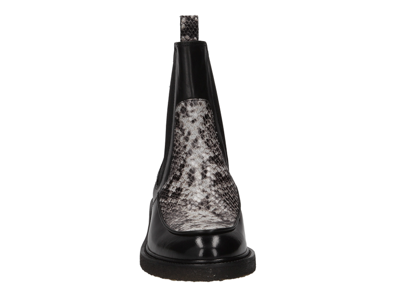 Billi Bi Boot With Heel Black