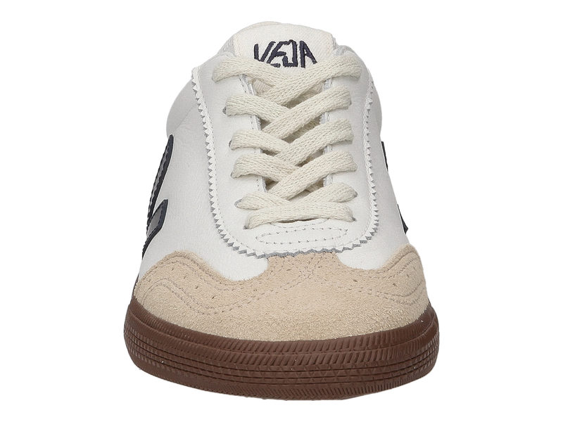 Voir le produit 'Veja Baskets Blanc' (en anglais) Veja Baskets Blanc