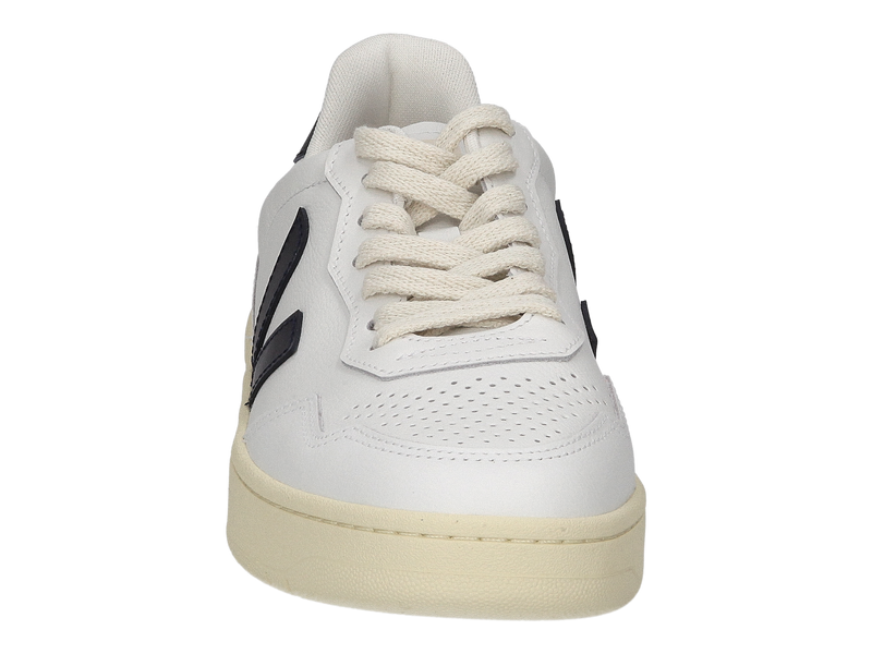 Voir le produit 'Veja Baskets Blanc' (en anglais) Veja Baskets Blanc