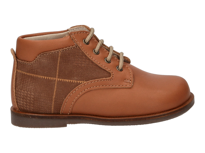 Beberlis Lace Shoes Cognac