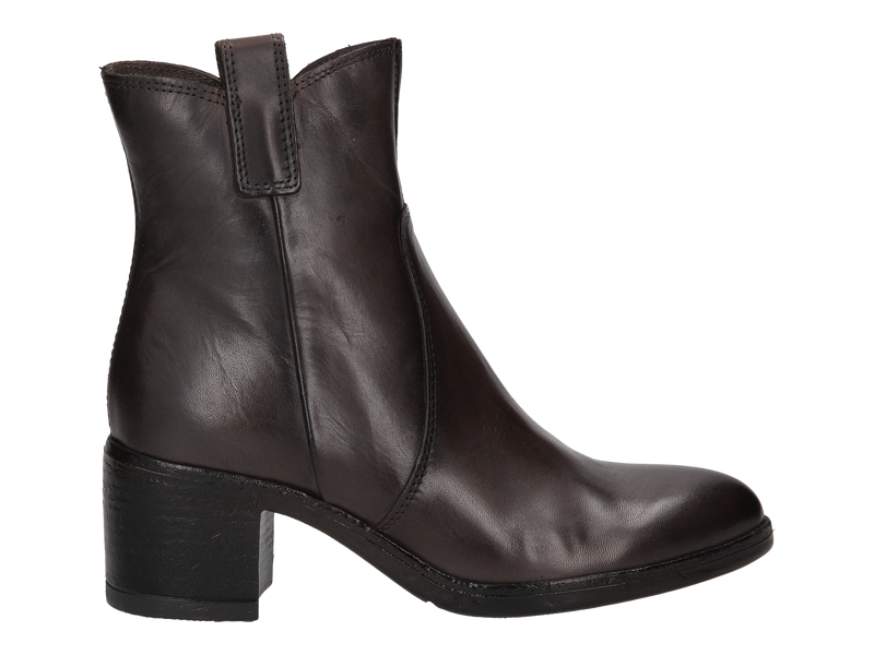Mjus Boot With Heel Black