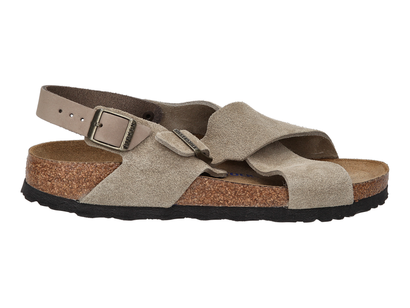 Voir le produit 'Birkenstock Sandales Taupe' (en anglais) Birkenstock Sandales Taupe