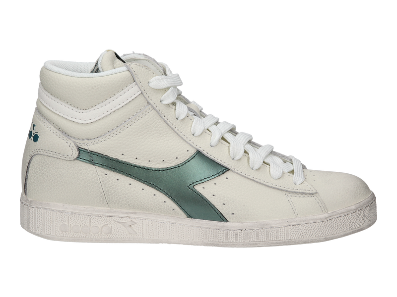 Voir le produit 'Diadora Baskets Vert' (en anglais) Diadora Baskets Vert