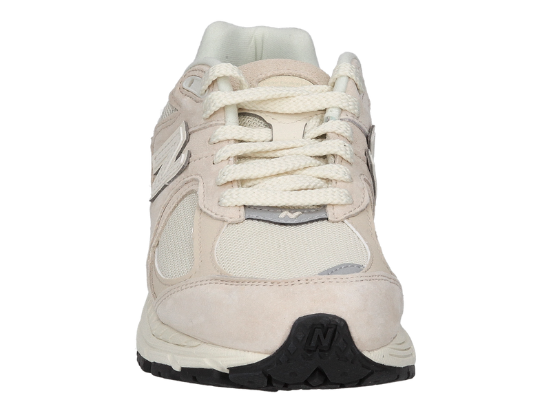 Voir le produit 'New Balance Baskets Taupe' (en anglais) New Balance Baskets Taupe