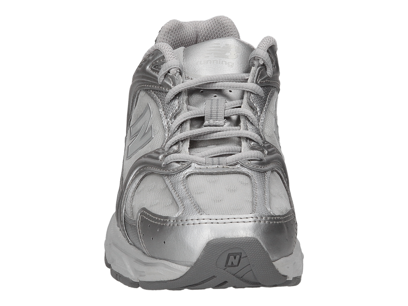 Voir le produit 'New Balance Baskets Argent' (en anglais) New Balance Baskets Argent