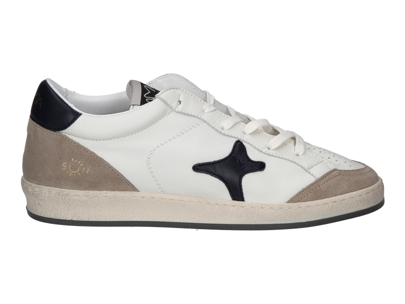 Ama Brand Sneakers Wit