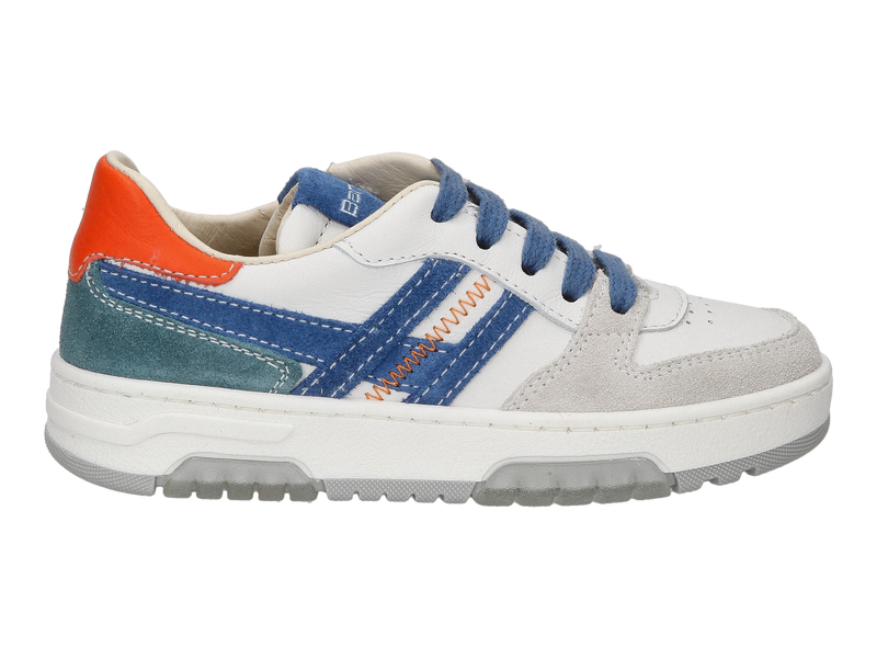 Voir le produit 'Banaline Baskets Bleu' (en anglais) Banaline Baskets Bleu