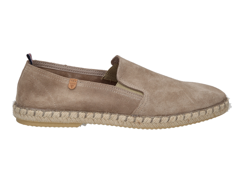 Voir le produit 'Verbenas Espadrilles Beige' (en anglais) Verbenas Espadrilles Beige