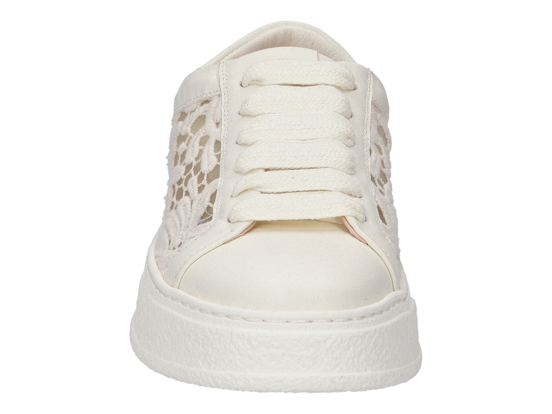 Voir le produit 'Agl Baskets Blanc' (en anglais) Agl Baskets Blanc