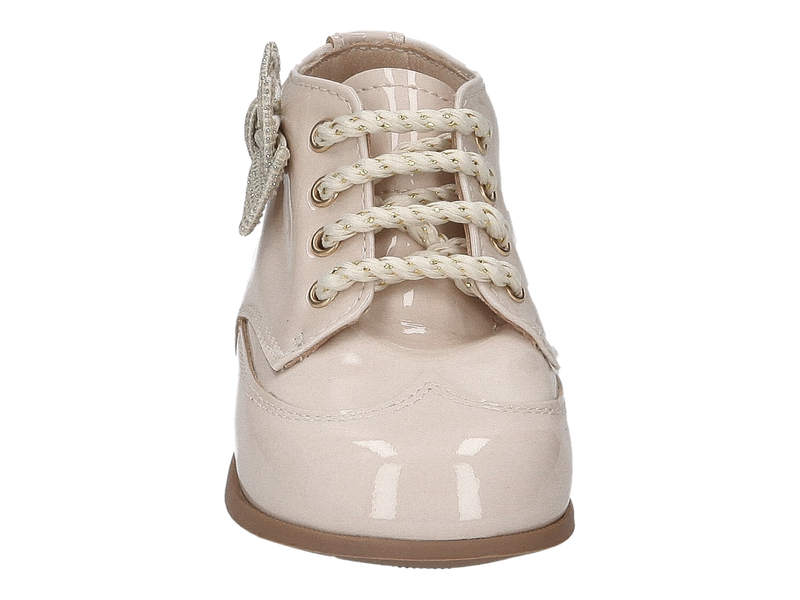 Bekijk product 'Beberlis Veterschoenen Off White' Beberlis Veterschoenen Off White