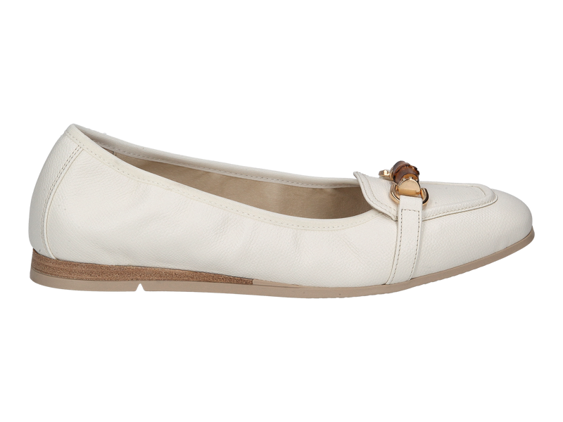 View product 'Dlsport Mocassins Off White' Dlsport Mocassins Off White