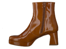 Catwalk boots with heel cognac