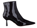 Lola Cruz boots with heel black
