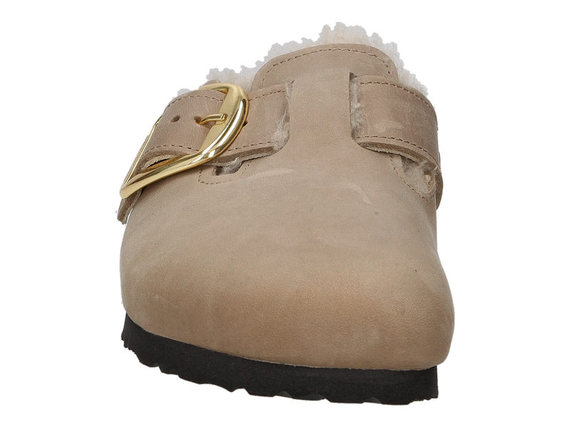 Voir le produit 'Birkenstock Mules Beige' (en anglais) Birkenstock Mules Beige