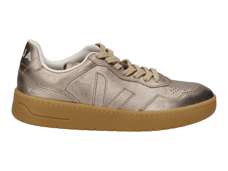 Voir le produit 'Veja Baskets Bronze' (en anglais) Veja Baskets Bronze