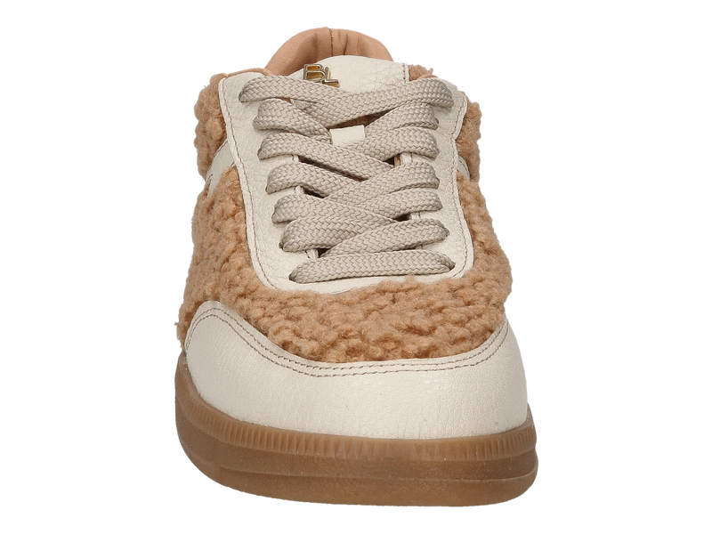 Voir le produit 'Babouche Baskets Beige' (en anglais) Babouche Baskets Beige