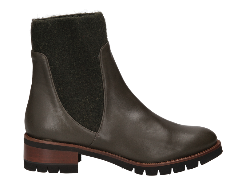 Cervone Boot With Heel Green