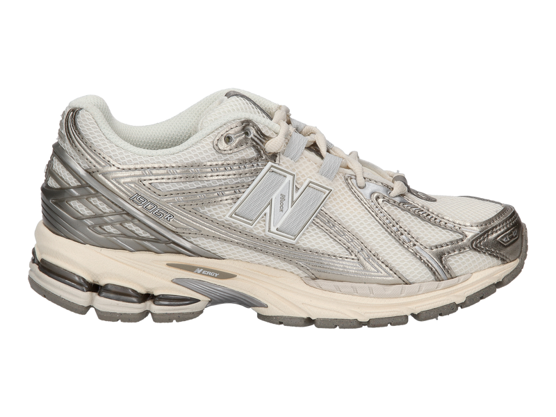 New Balance Sneakers Gold