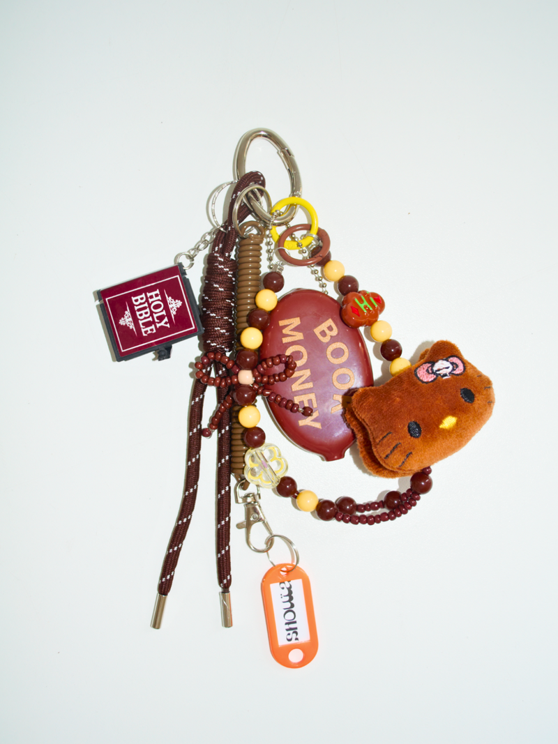 Shouia Keychains Brown