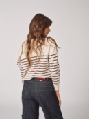 Lalotti pulls bordeaux