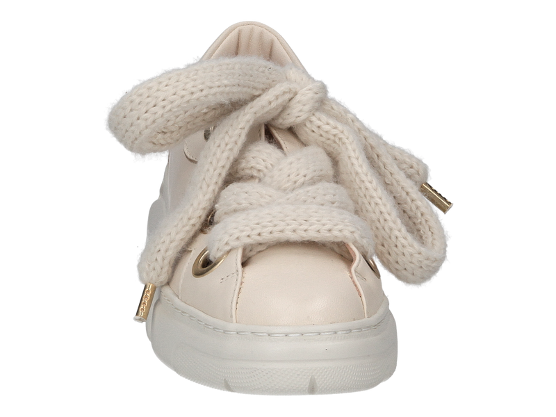 Bekijk product 'Agl Sneakers Off White' Agl Sneakers Off White