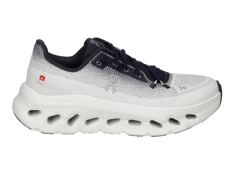 Voir le produit 'On Baskets Blanc' (en anglais) On Baskets Blanc