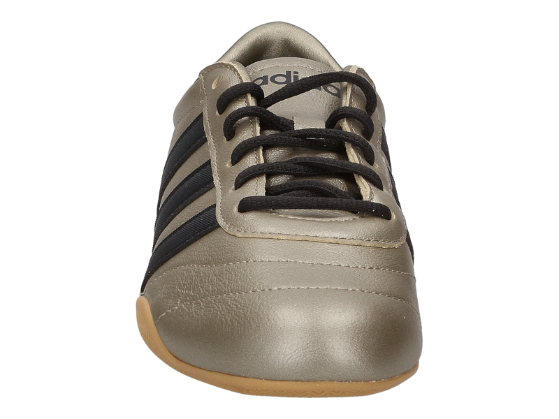 Adidas Sneakers Gold