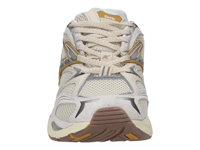 Voir le produit 'Etonic Baskets Beige' (en anglais) Etonic Baskets Beige