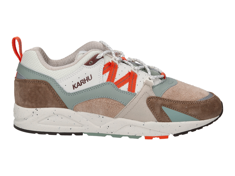 Karhu Sneakers Bruin
