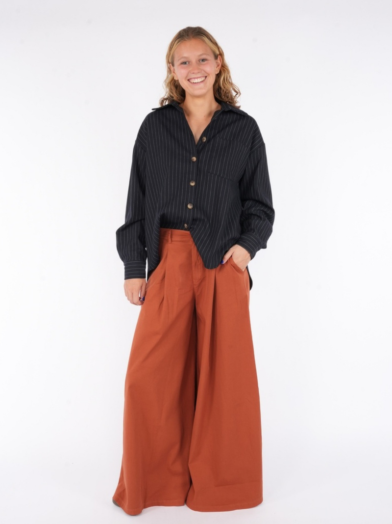 View product 'Black Rose Trousers Brown' Black Rose Trousers Brown