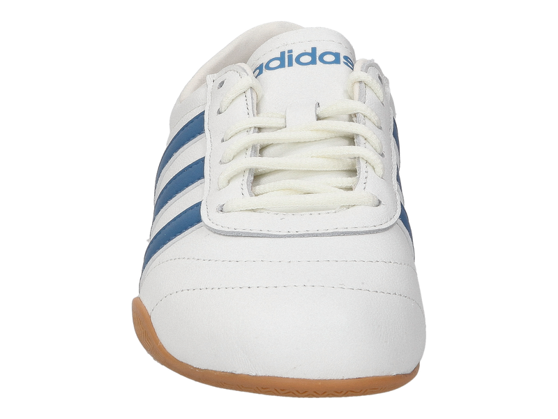 Voir le produit 'Adidas Baskets Blanc' (en anglais) Adidas Baskets Blanc