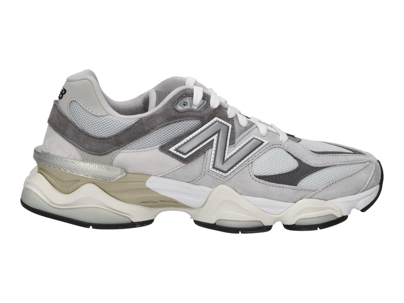 New Balance Sneakers Gray