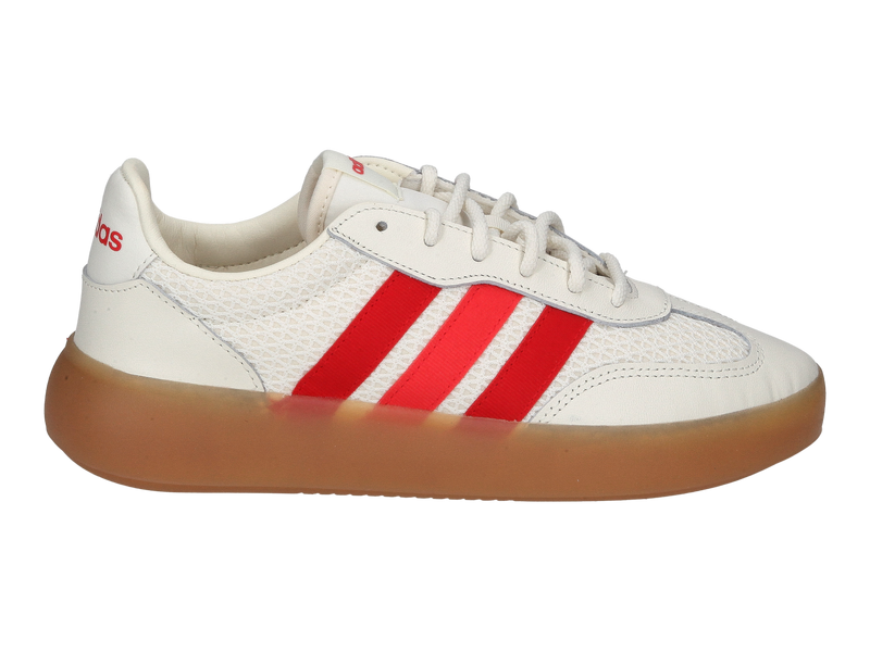 Voir le produit 'Adidas Baskets Off White' (en anglais) Adidas Baskets Off White