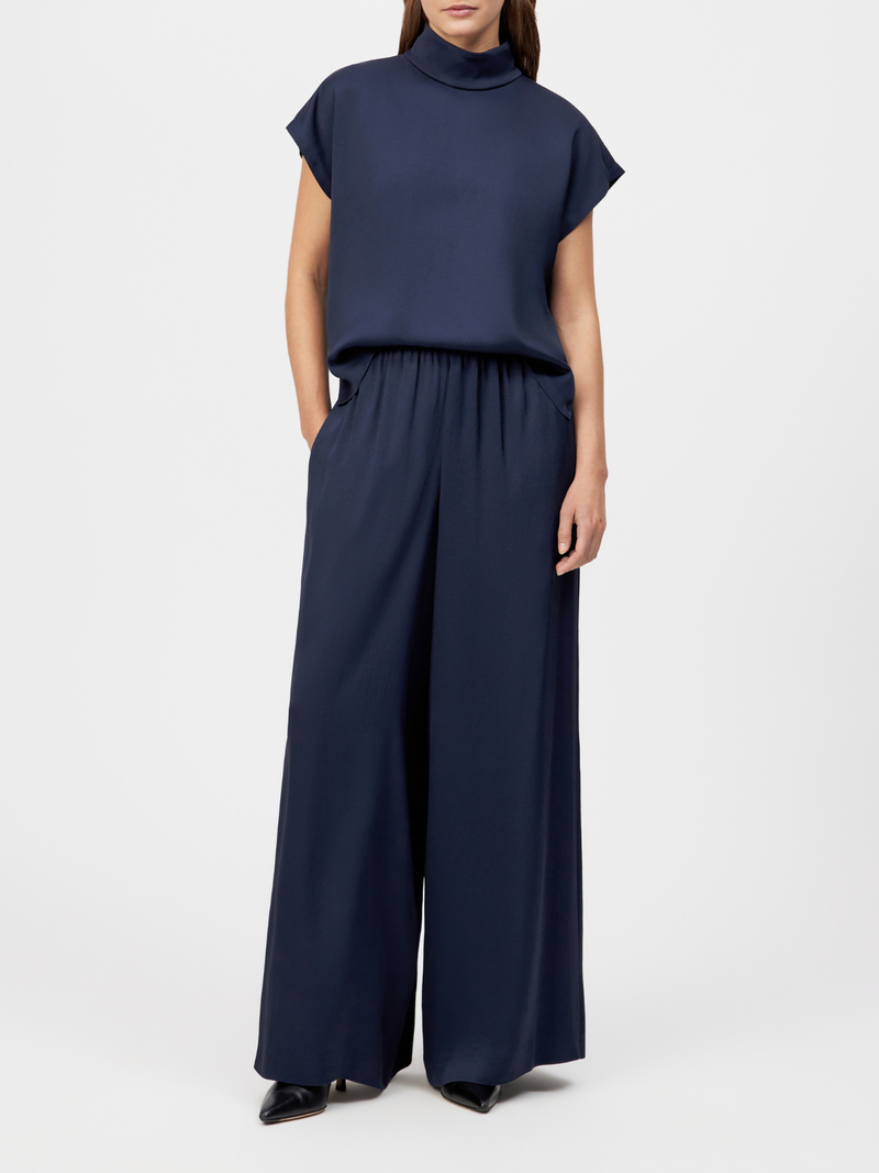 Voir le produit 'Drykorn Blouses Bleu' (en anglais) Drykorn Blouses Bleu