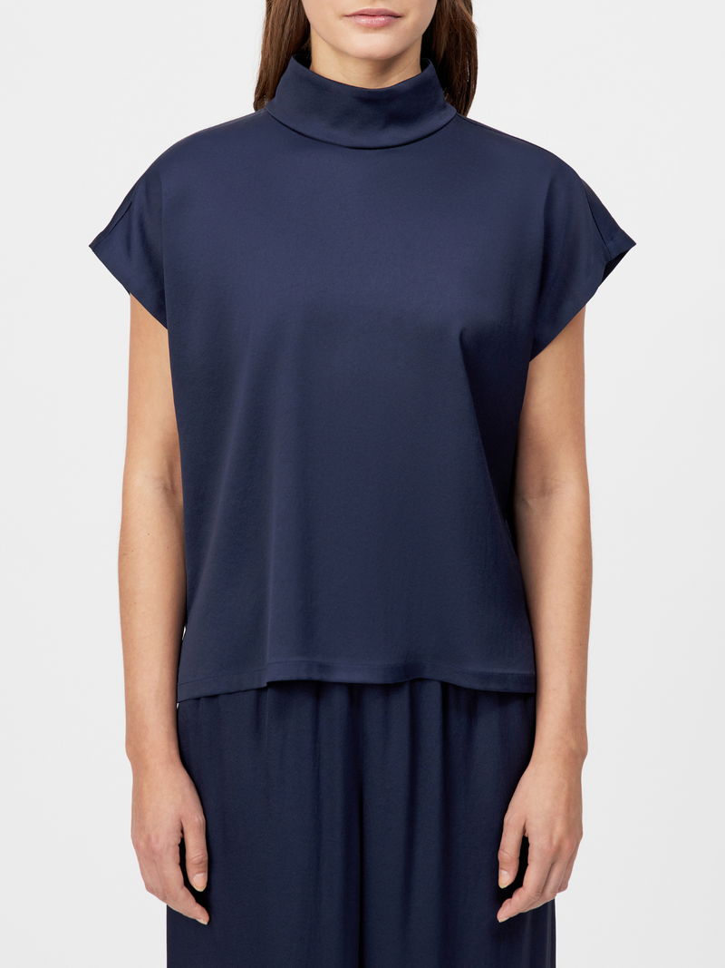 Voir le produit 'Drykorn Blouses Bleu' (en anglais) Drykorn Blouses Bleu