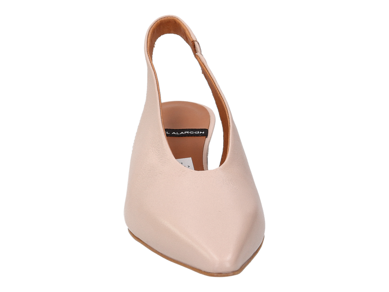 Angel Alarcon Slings Rose