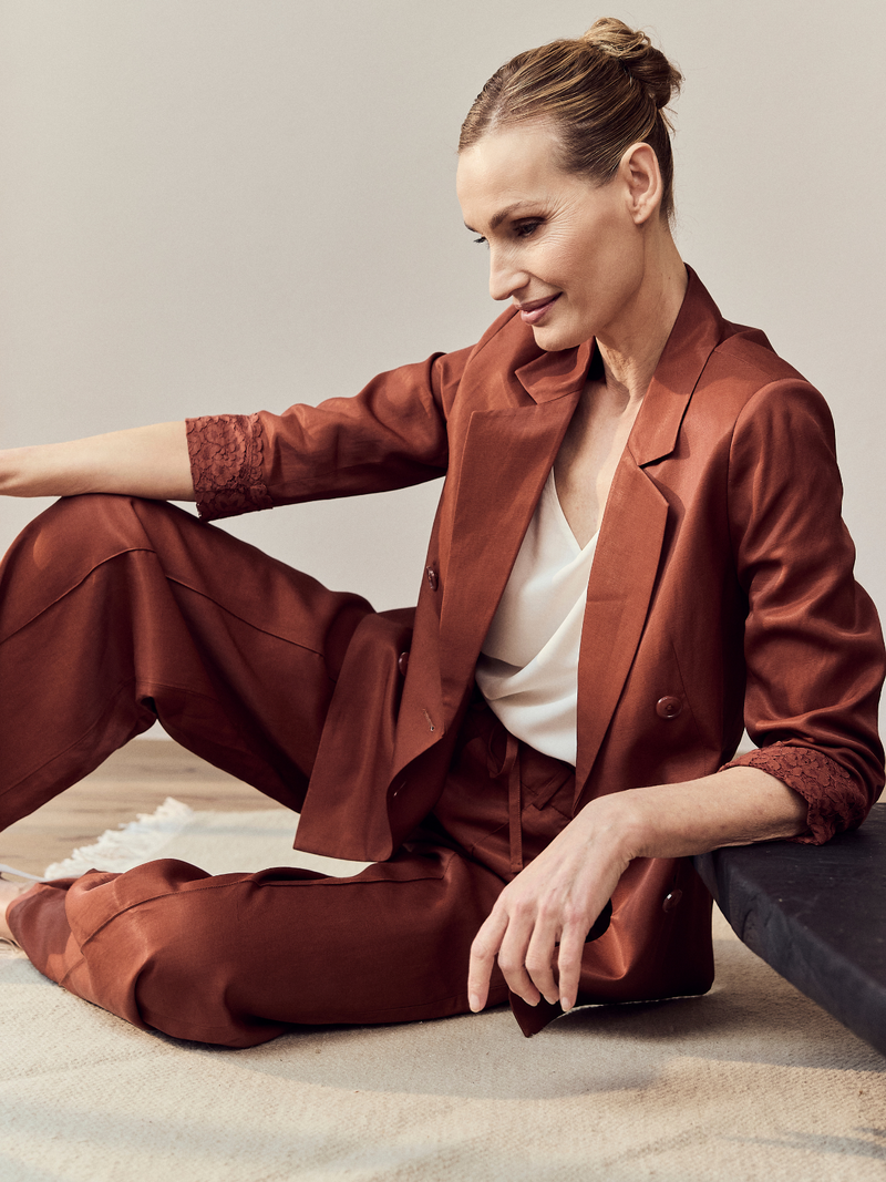 Ac By Annelien Coorevits Blazers Bruin