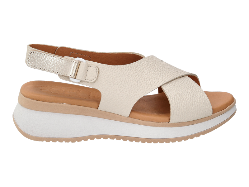 Oh My Sandals Sandals Off White