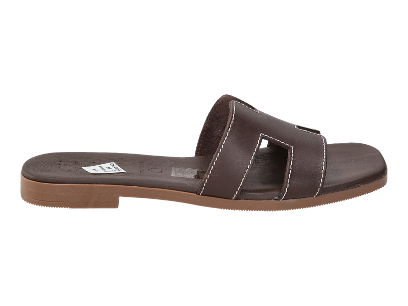 Oh My Sandals Slippers Bruin