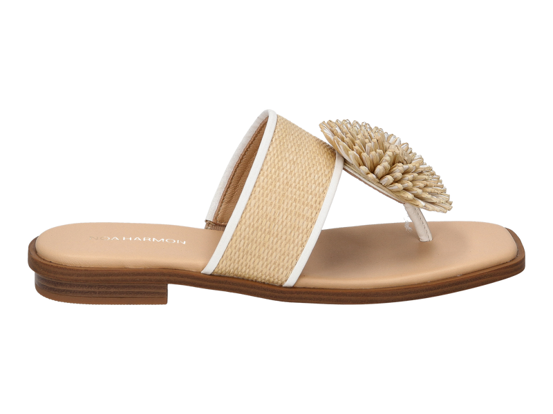 Bekijk product 'Noa Harmon Slippers Beige' Noa Harmon Slippers Beige