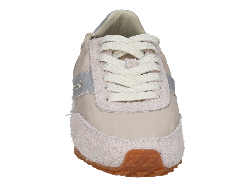 Voir le produit 'Etonic Baskets Beige' (en anglais) Etonic Baskets Beige