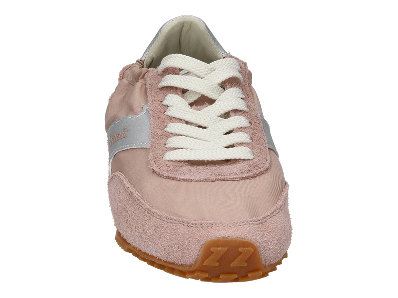 Voir le produit 'Etonic Baskets Rose' (en anglais) Etonic Baskets Rose