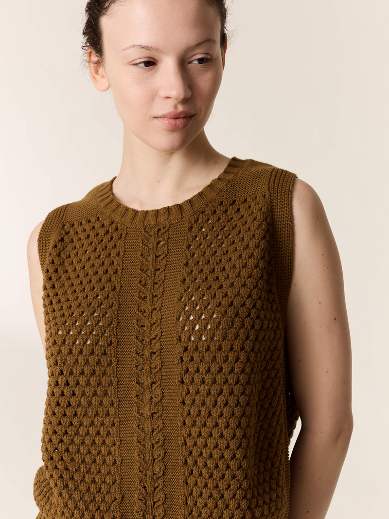 Leon & Harper Tops Bruin